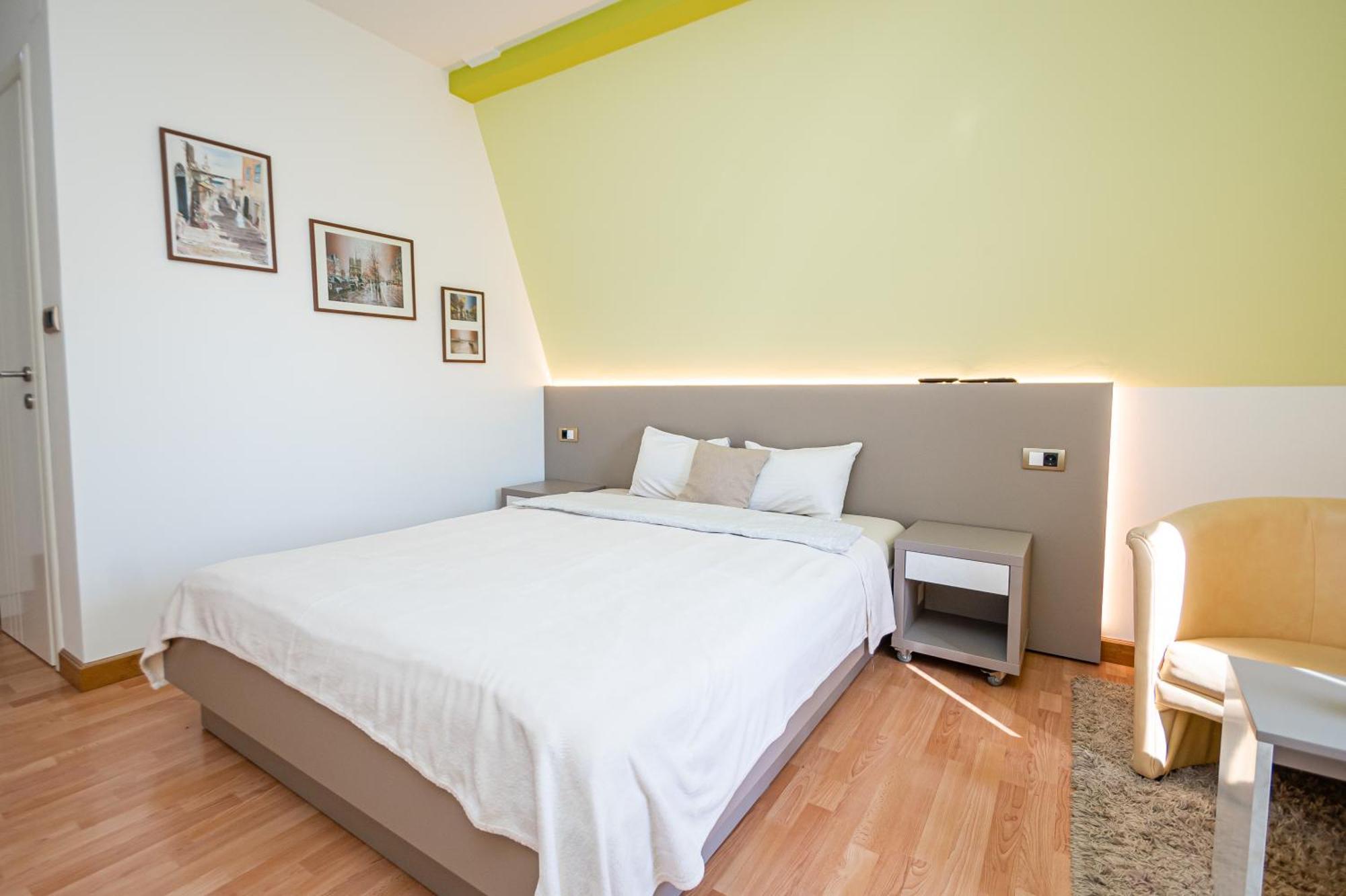 Kalanj Apartmani I Sobe Belgrado Exterior foto