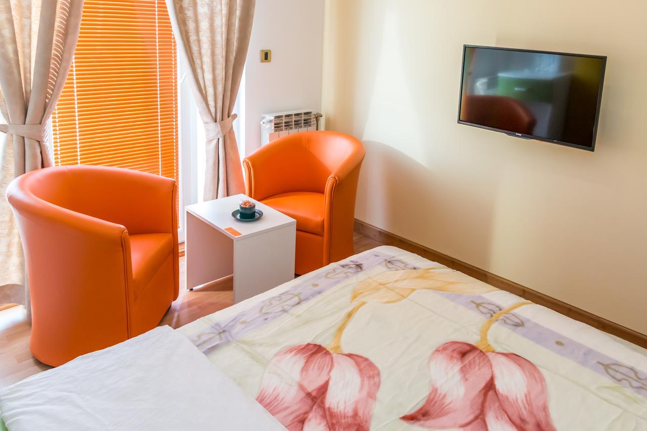 Kalanj Apartmani I Sobe Belgrado Exterior foto
